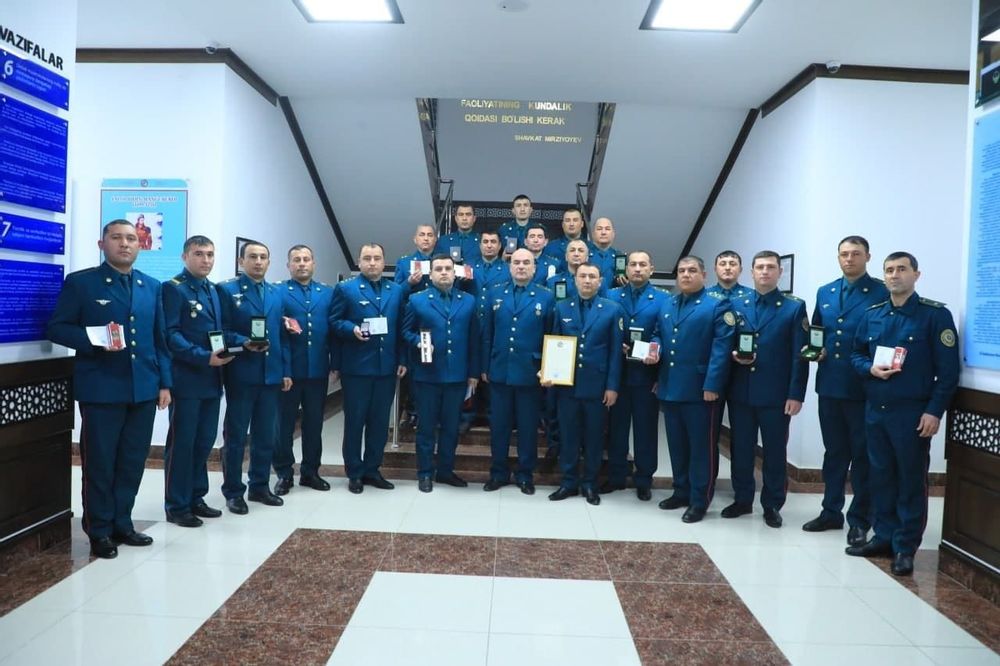 Ходимлар тақдирланди