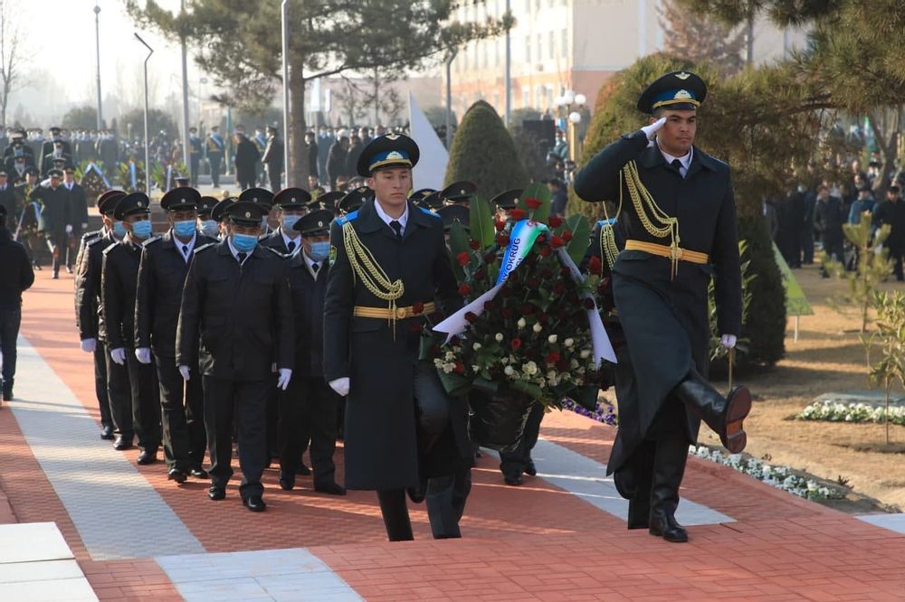Xalq va armiya – bir tanu bir jon