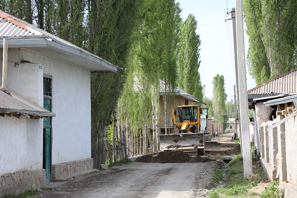 “Истиқлол”да йўл муаммоси ҳал этилмоқда