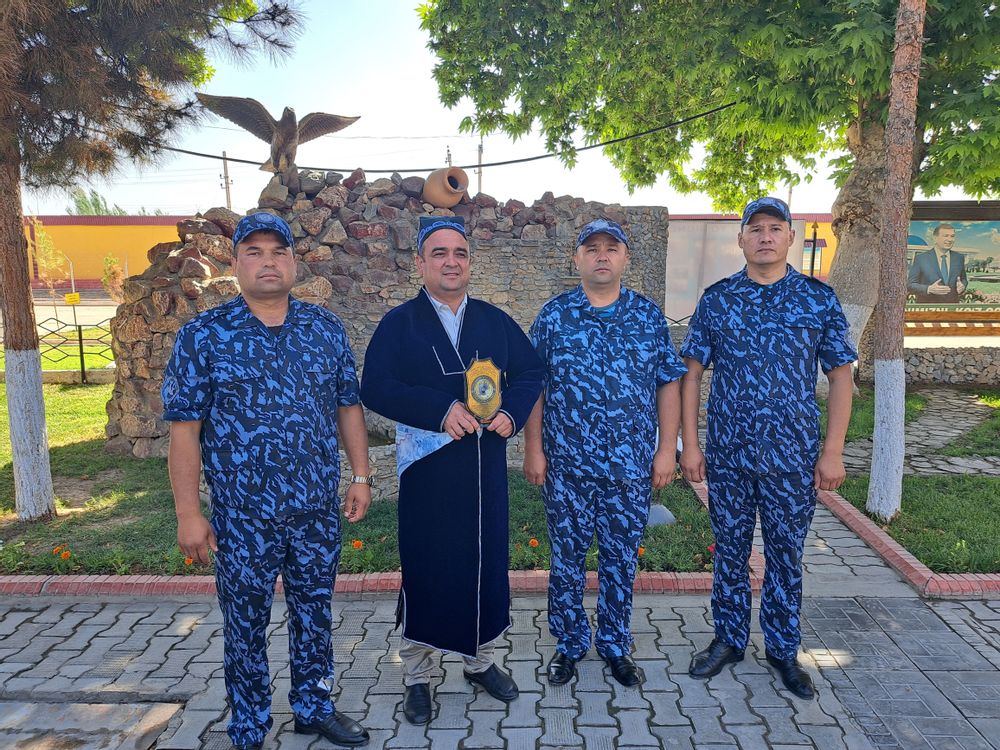 Ҳурмат-эҳтиром билан