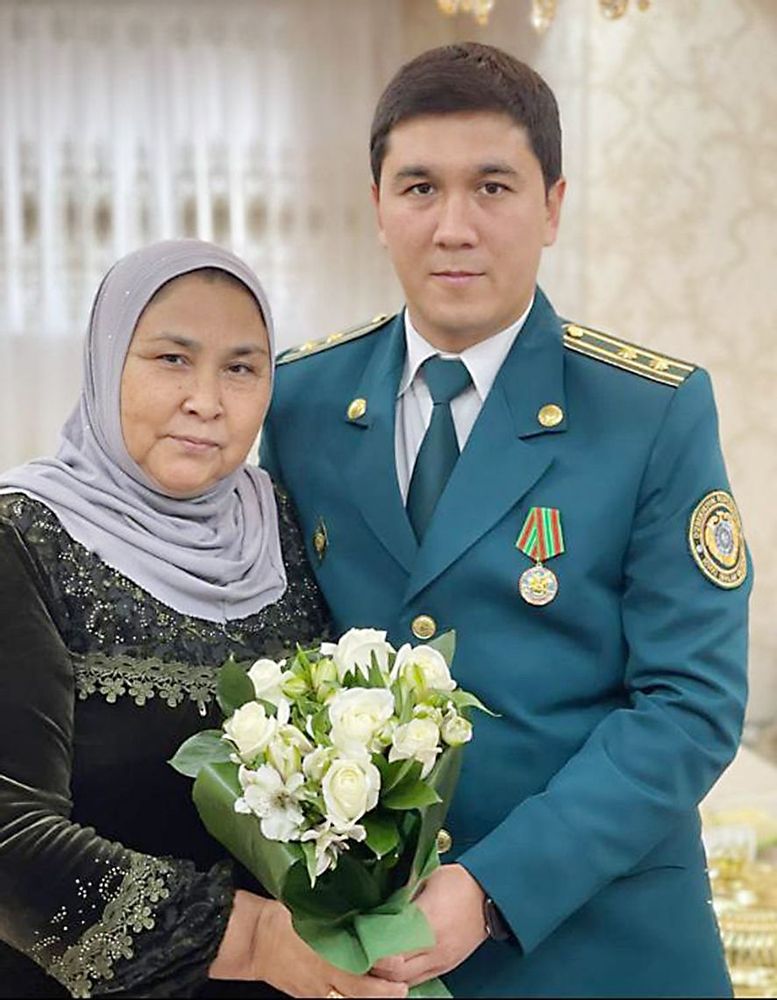 Farzand yutugʻining sururi totli boʻlarkan