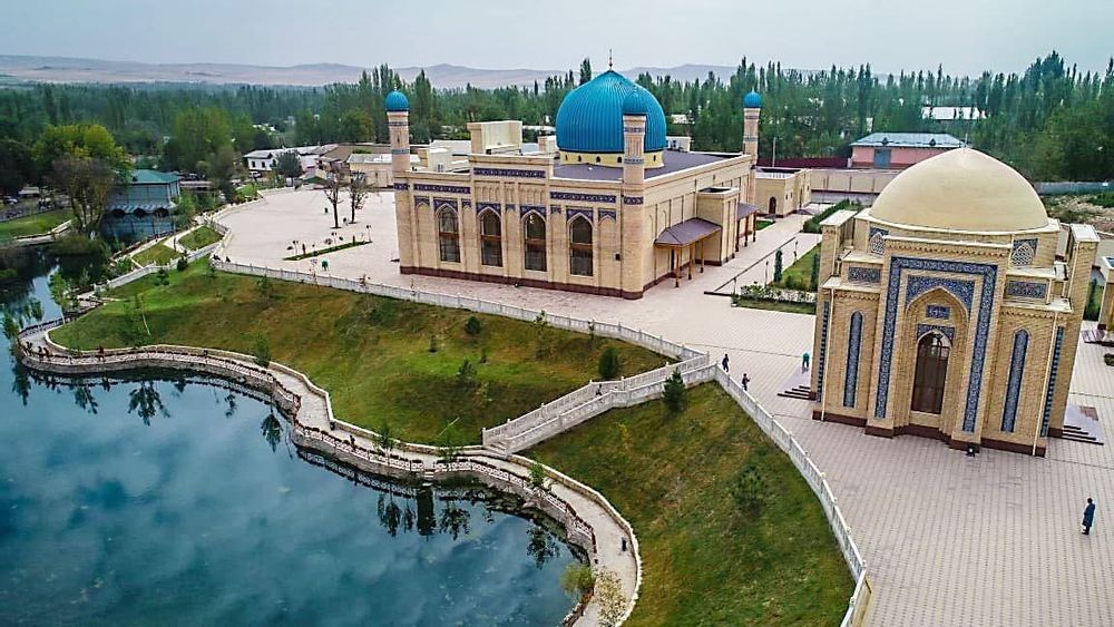 Bibi naima ona ziyoratgohi