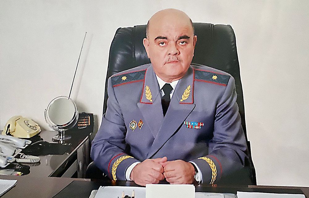 Haqiqat egiladi, bukiladi, ammo...