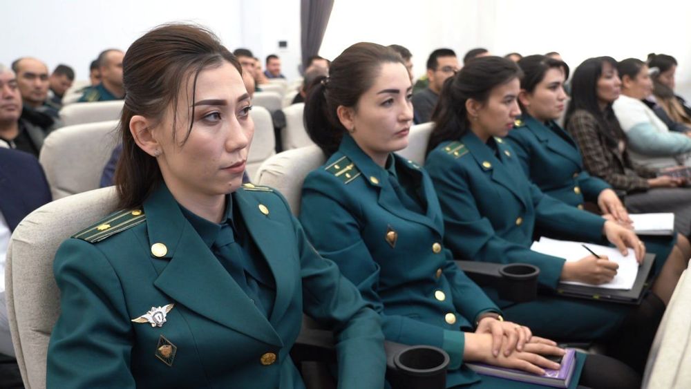 Мутахассис маълумотлари