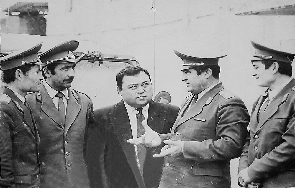 «EY, JOʻRALAR, DIYDOR GʻANIMAT»,  – der edi isteʼfodagi mayor Komiljon Sadirov 