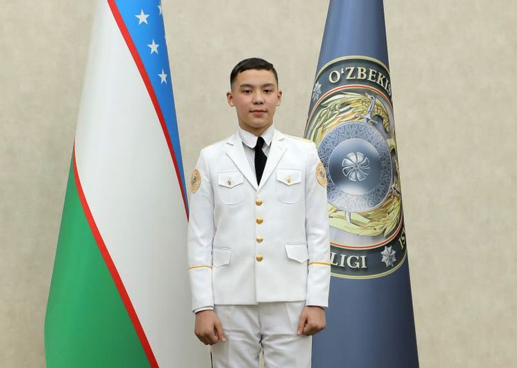 Зафар, омад илм билан бўлгайдир