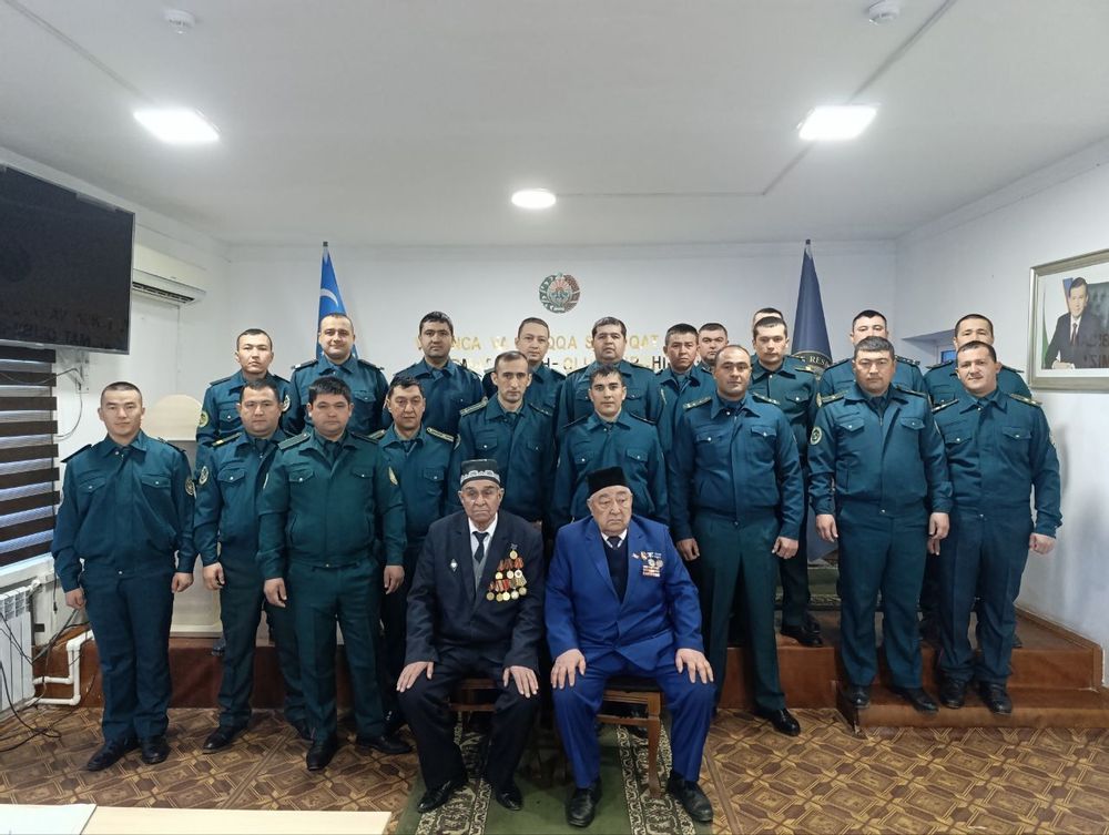 Уч авлод учрашуви